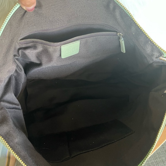 Gucci Beige and Olive Shoulder Bag - Picture 9 of 16